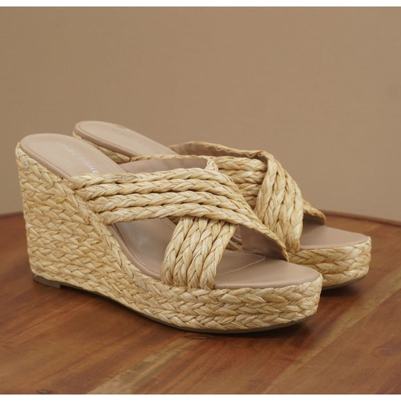 Marc Fisher Shoes Marc Fisher Womens Lynn Wedge Sandals Size M